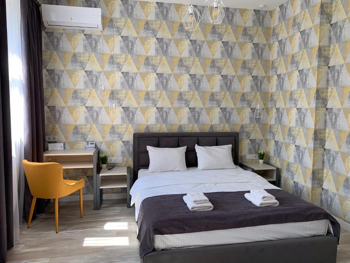 Ok Apartments Nasypna Lviv Bagian luar foto